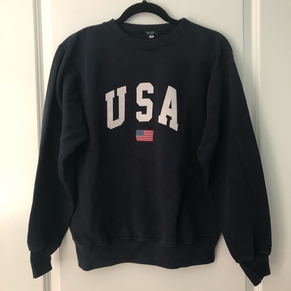 Brandy Melville USA Crew Neck